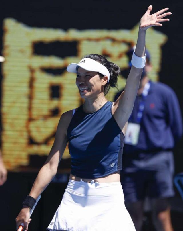 1612930852352023232.jpg 920x920.jpg